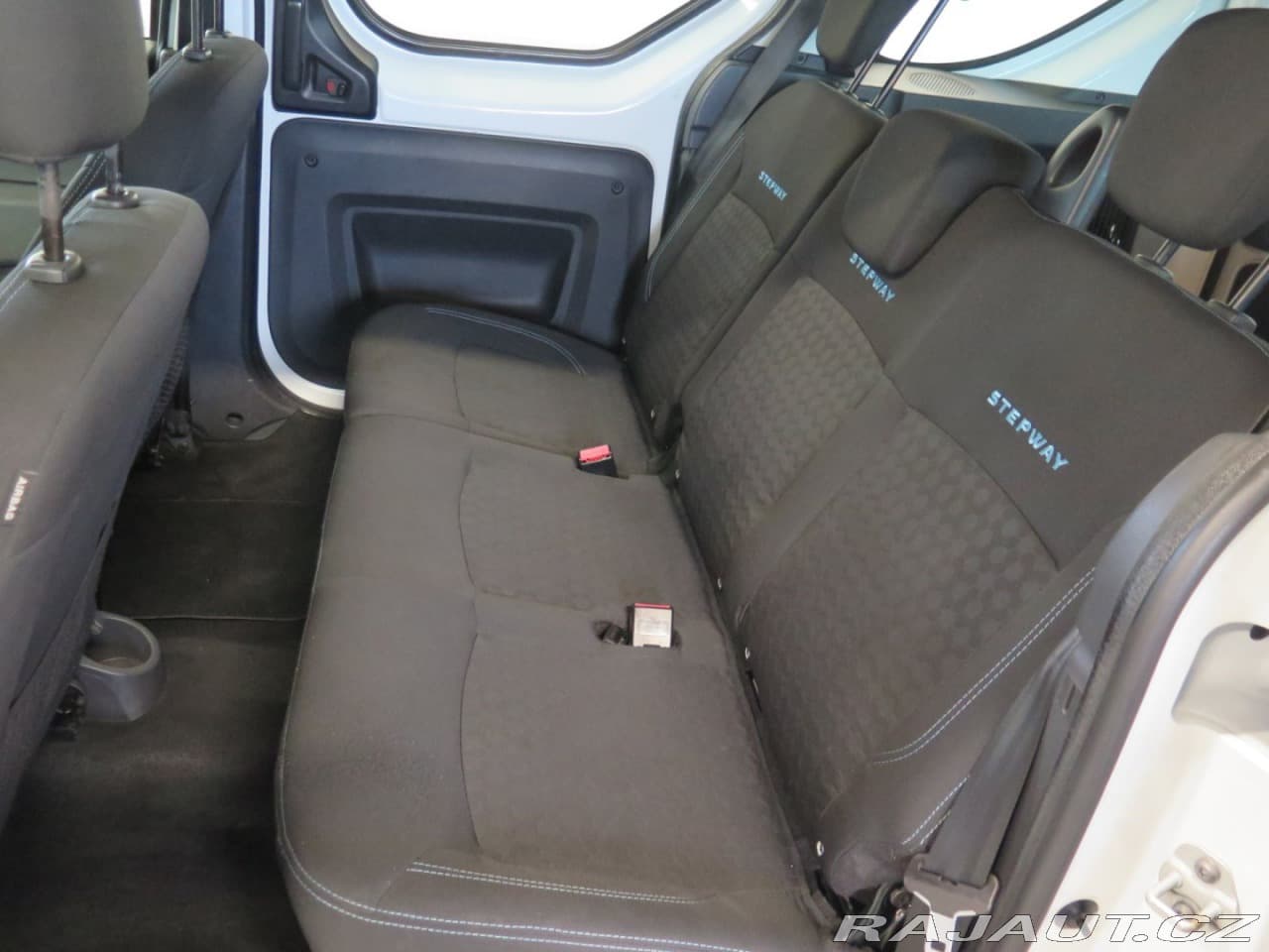 2015 Dacia Dokker - 15