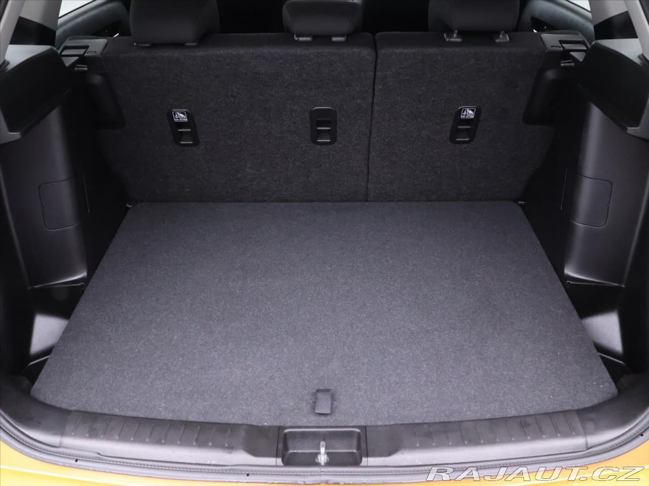 2020 Suzuki Vitara - 10