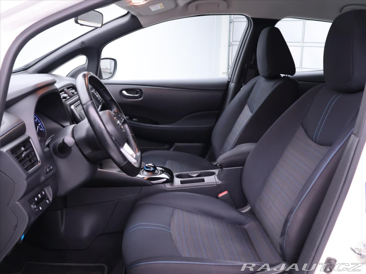 2019 Nissan Leaf - 10