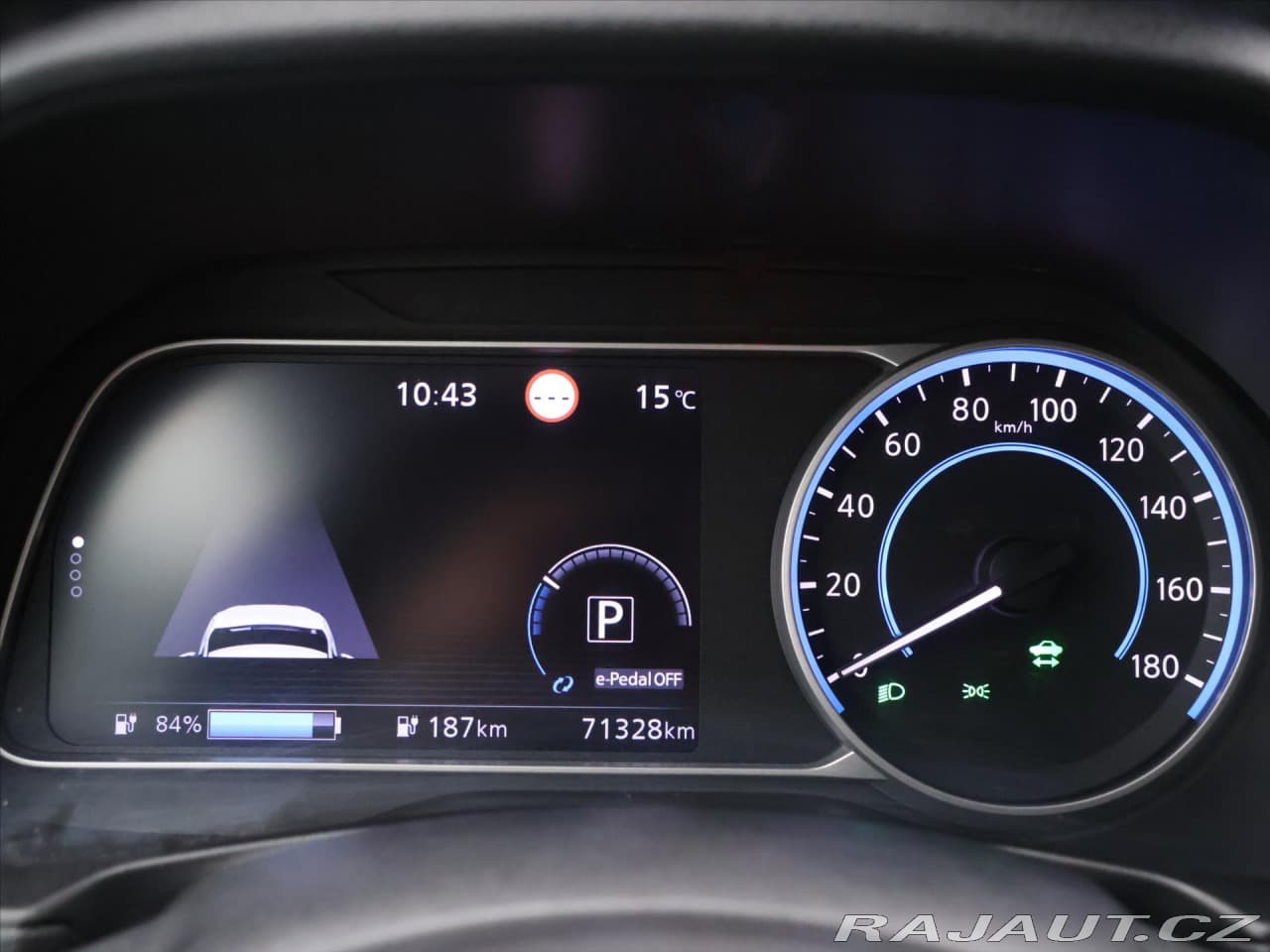 2019 Nissan Leaf - 16