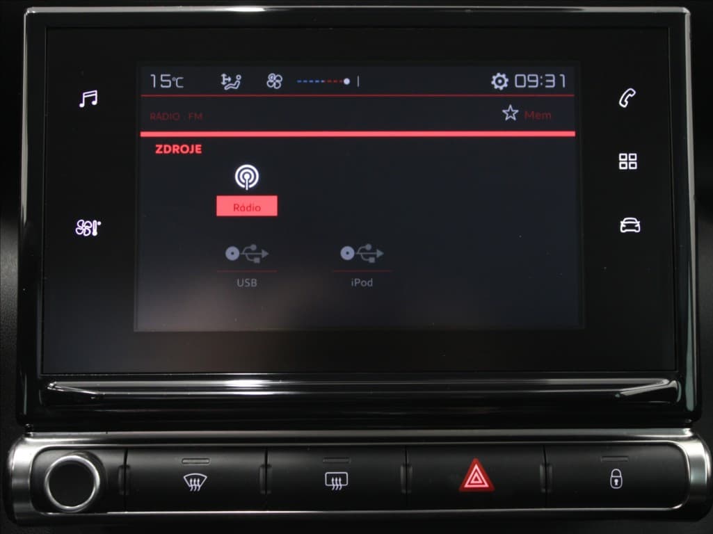 2018 Citroen C3 - 11