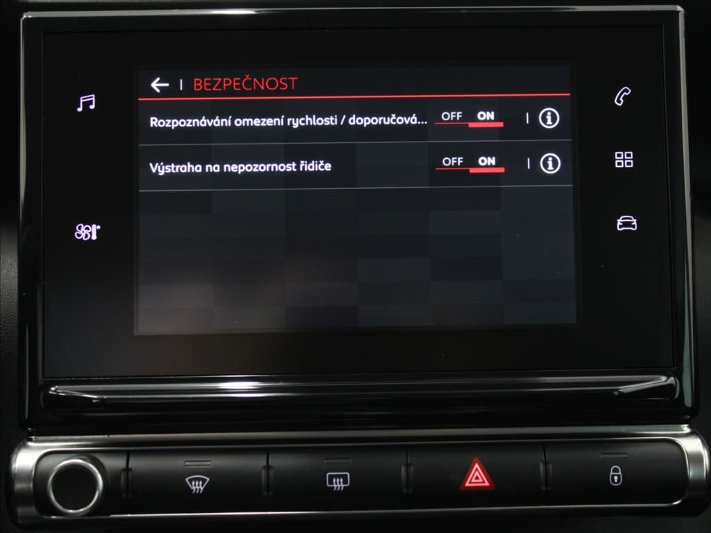 2018 Citroen C3 - 12