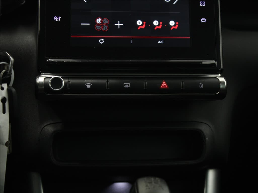 2018 Citroen C3 - 14