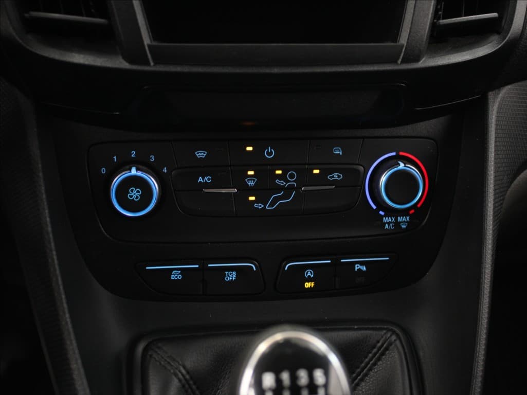 2022 Ford Transit - 10