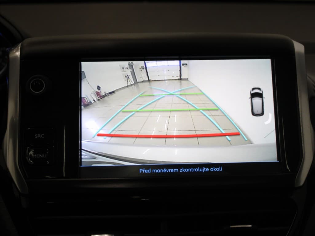 2018 Peugeot 208 - 10