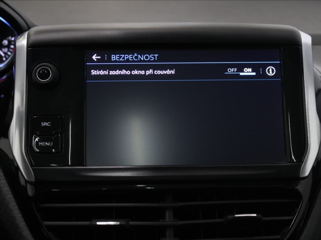 2018 Peugeot 208 - 12