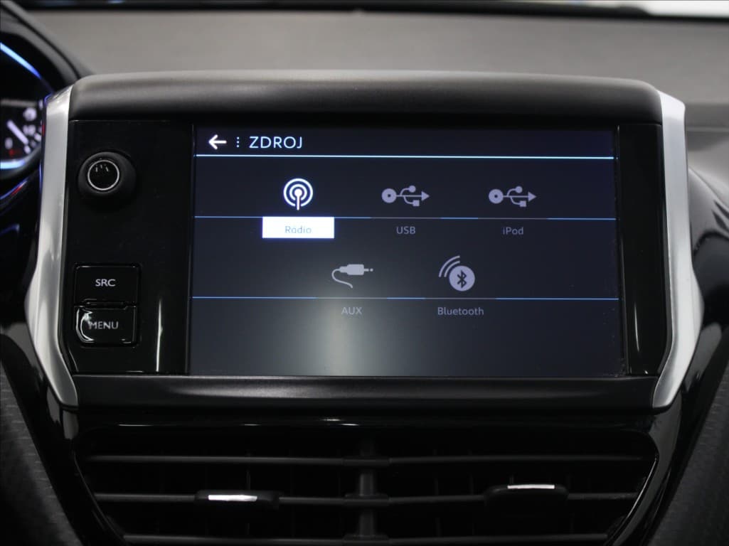 2018 Peugeot 208 - 14