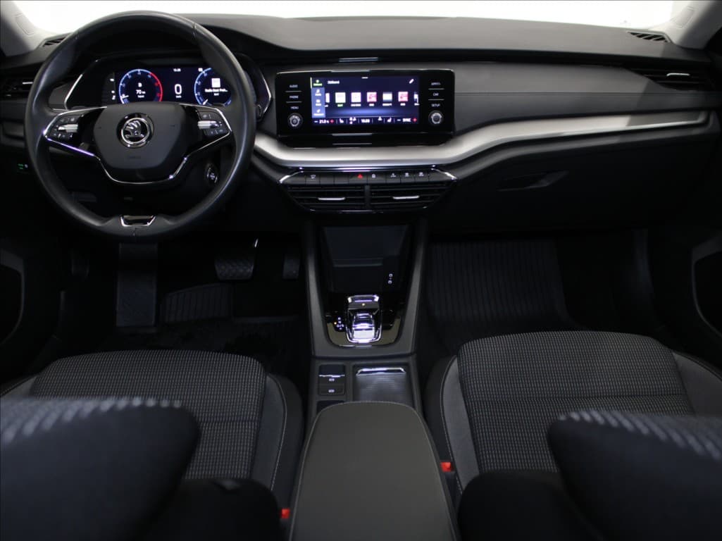 2022 Škoda Octavia - 8
