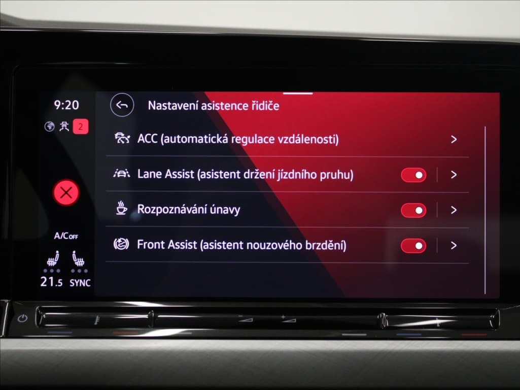 2023 Volkswagen Golf - 11