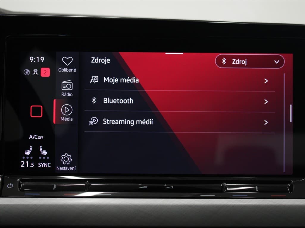 2023 Volkswagen Golf - 12