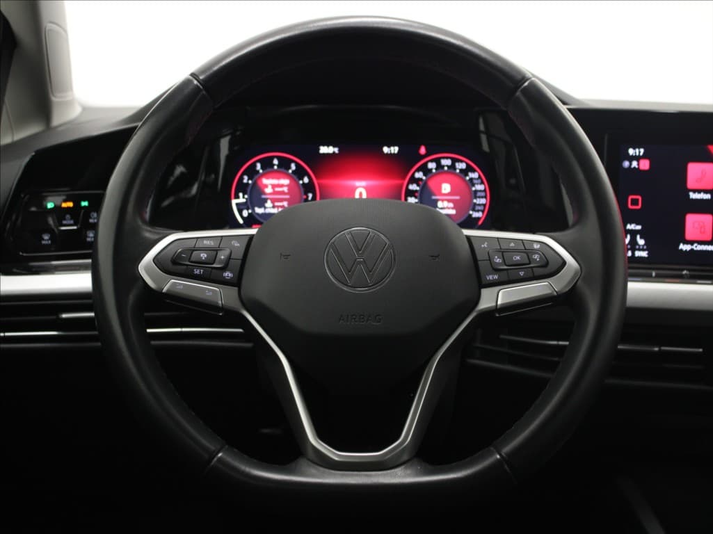 2023 Volkswagen Golf - 9