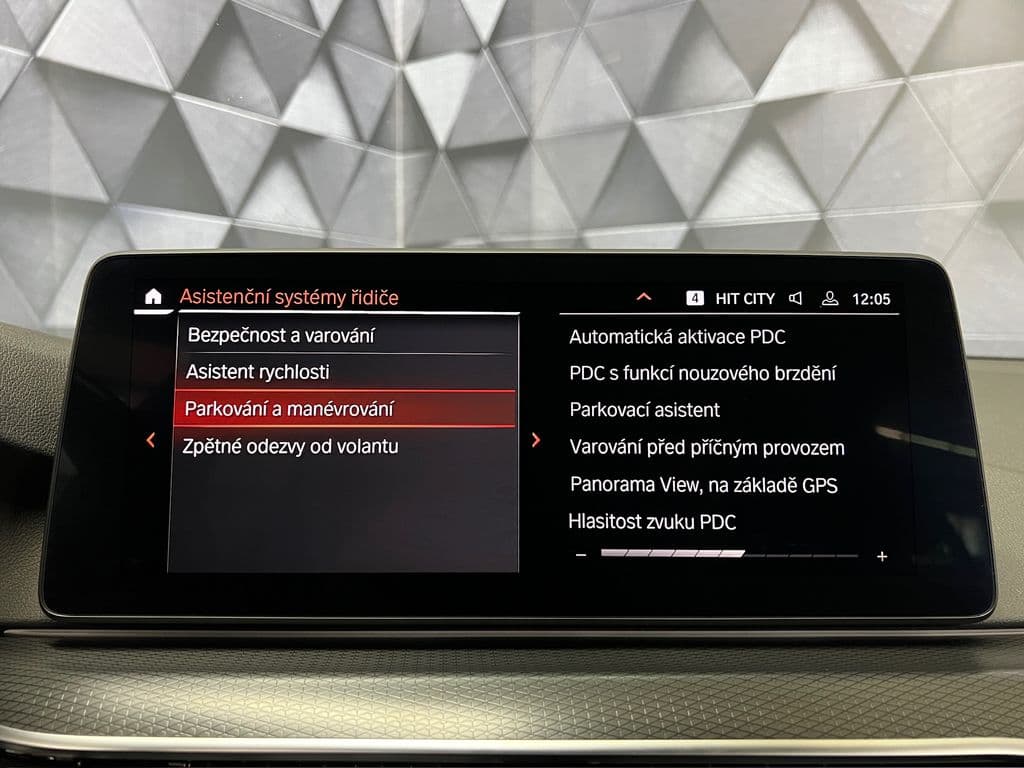 2021 BMW 5-Series - 20