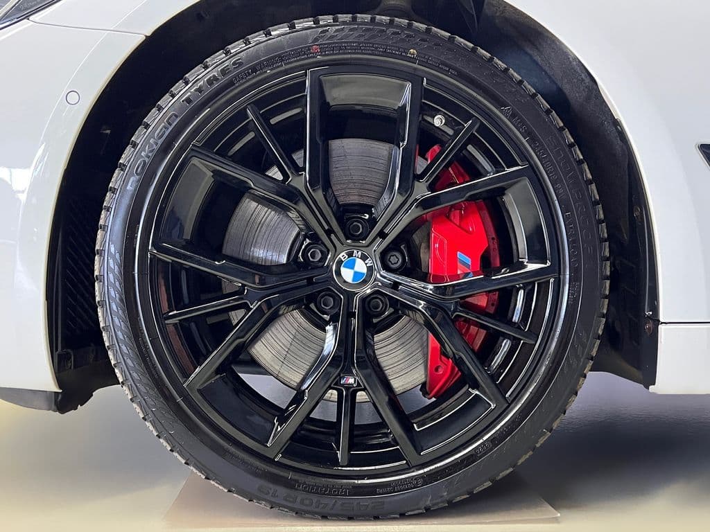 2021 BMW 5-Series - 9