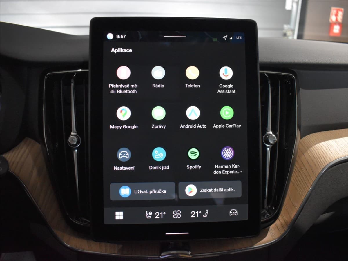 2025 Volvo Xc60 - 18