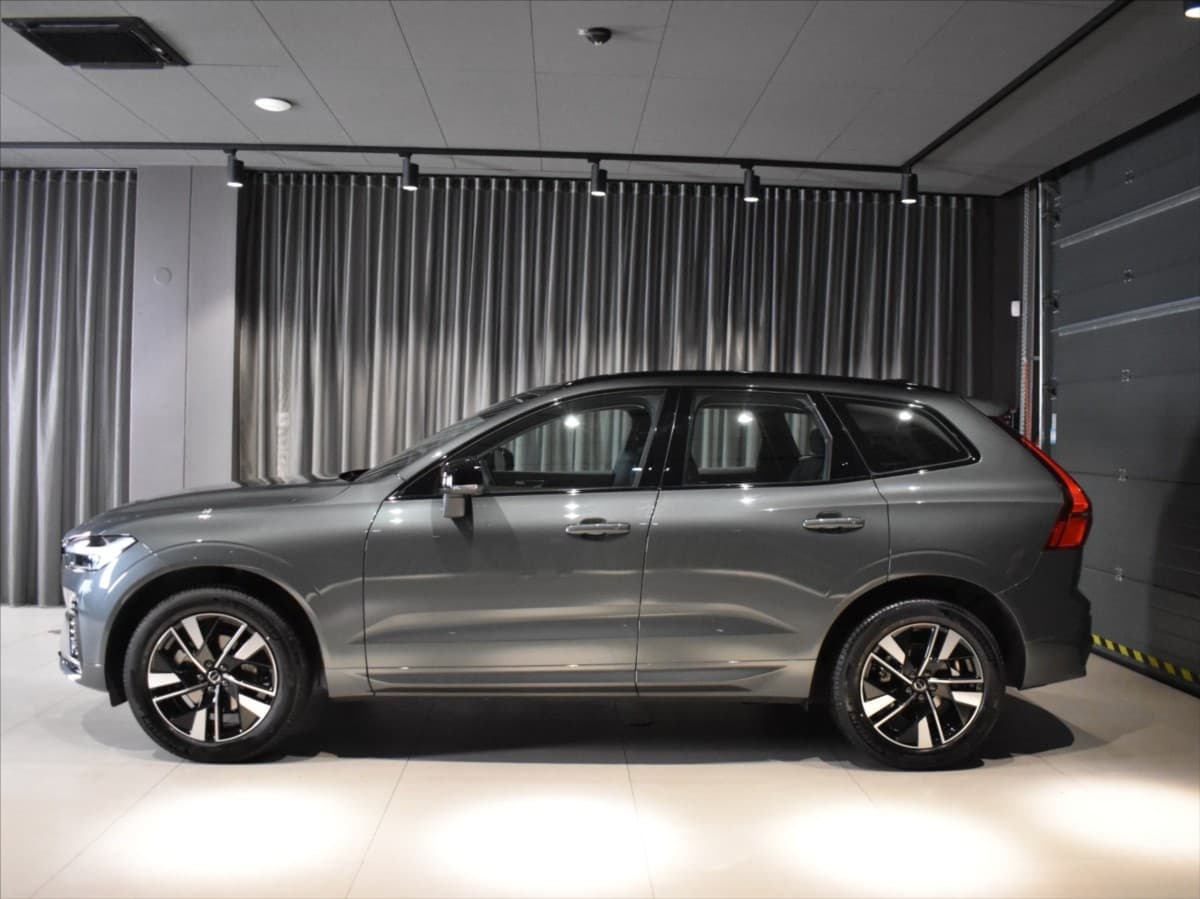 2025 Volvo Xc60 - 3