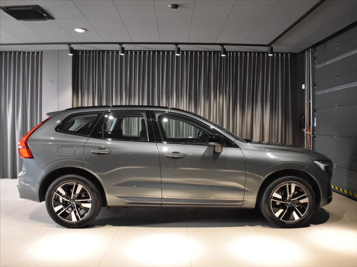 2025 Volvo Xc60 - 4