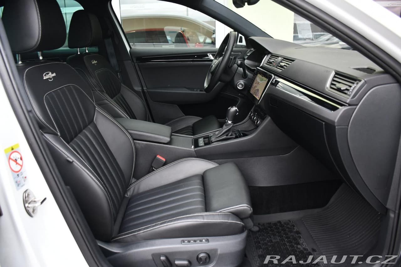 2022 Škoda Superb - 17