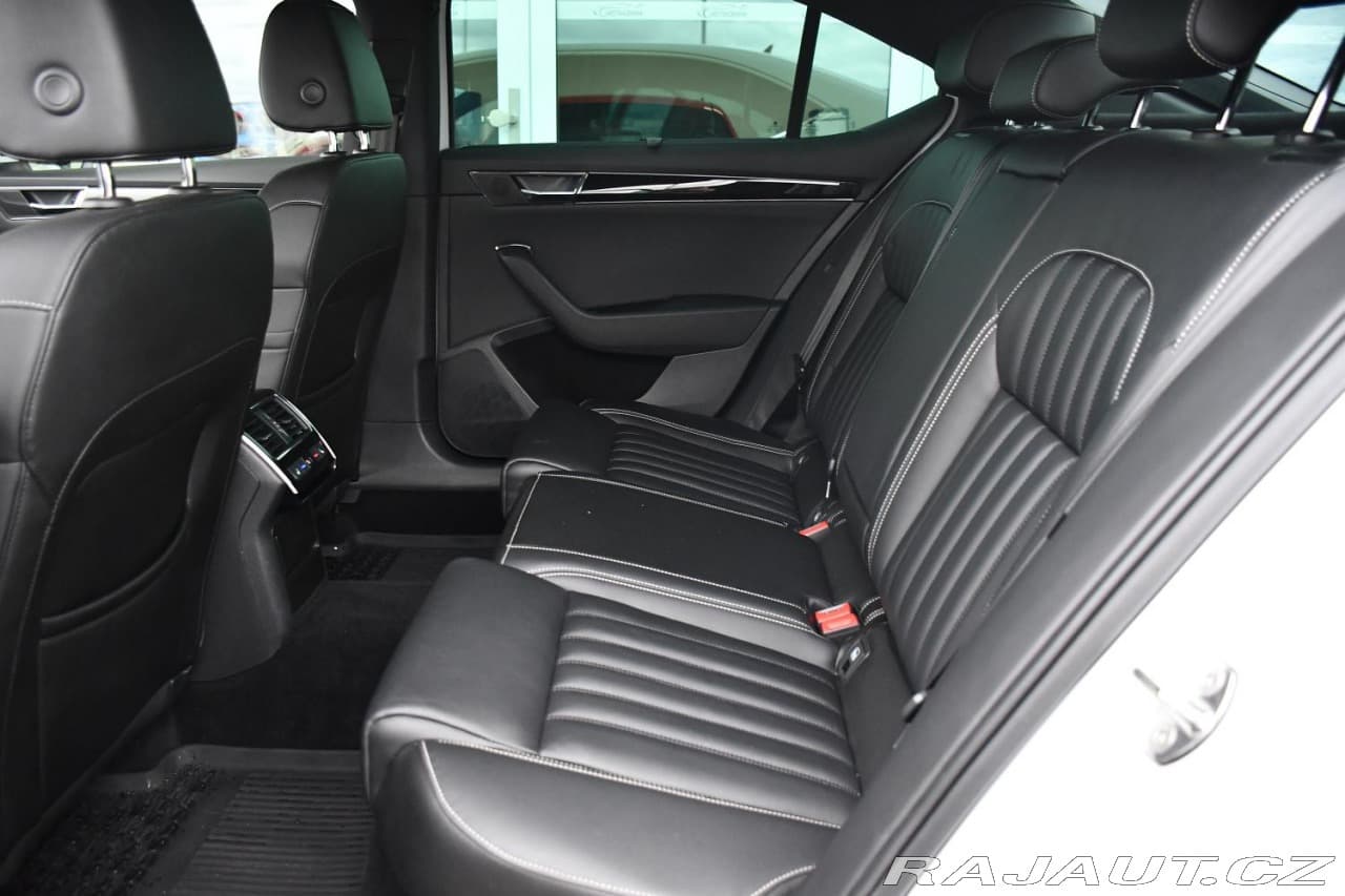 2022 Škoda Superb - 19