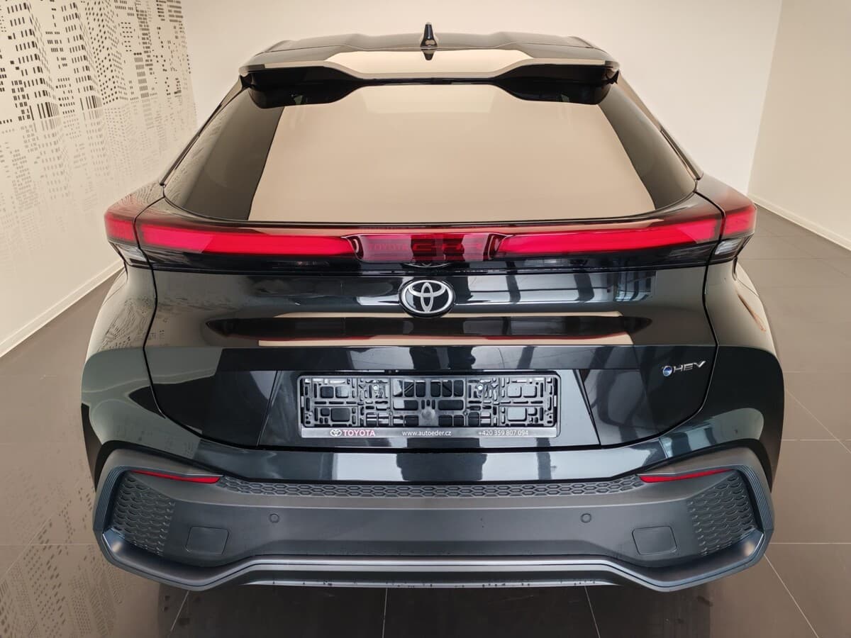 2024 Toyota C-Hr - 6