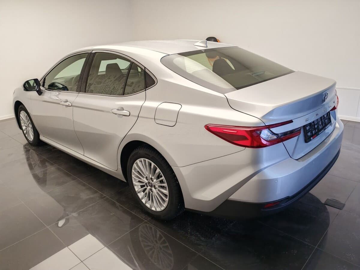 2025 Toyota Camry - 6