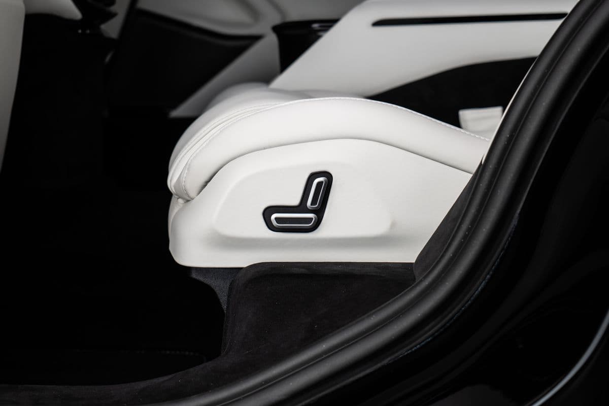 2026 Ferrari Purosangue - 13