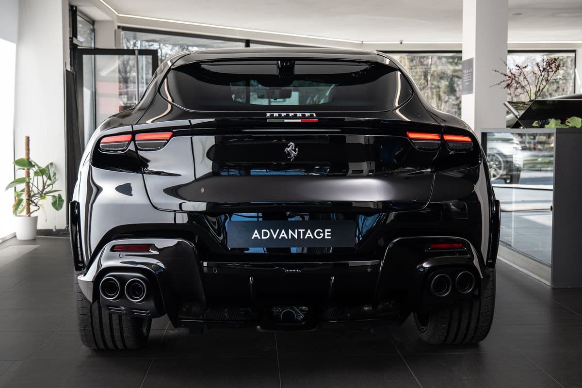 2026 Ferrari Purosangue - 3