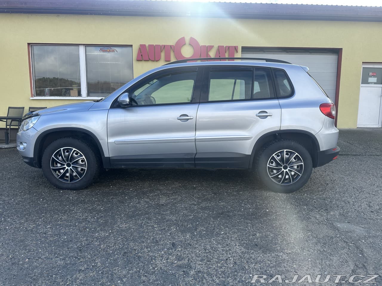 2010 Volkswagen Tiguan - 6