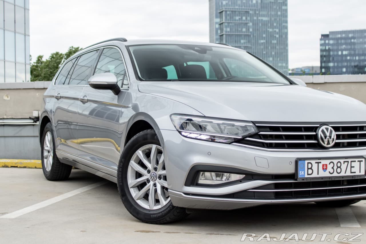2020 Volkswagen Passat - 11