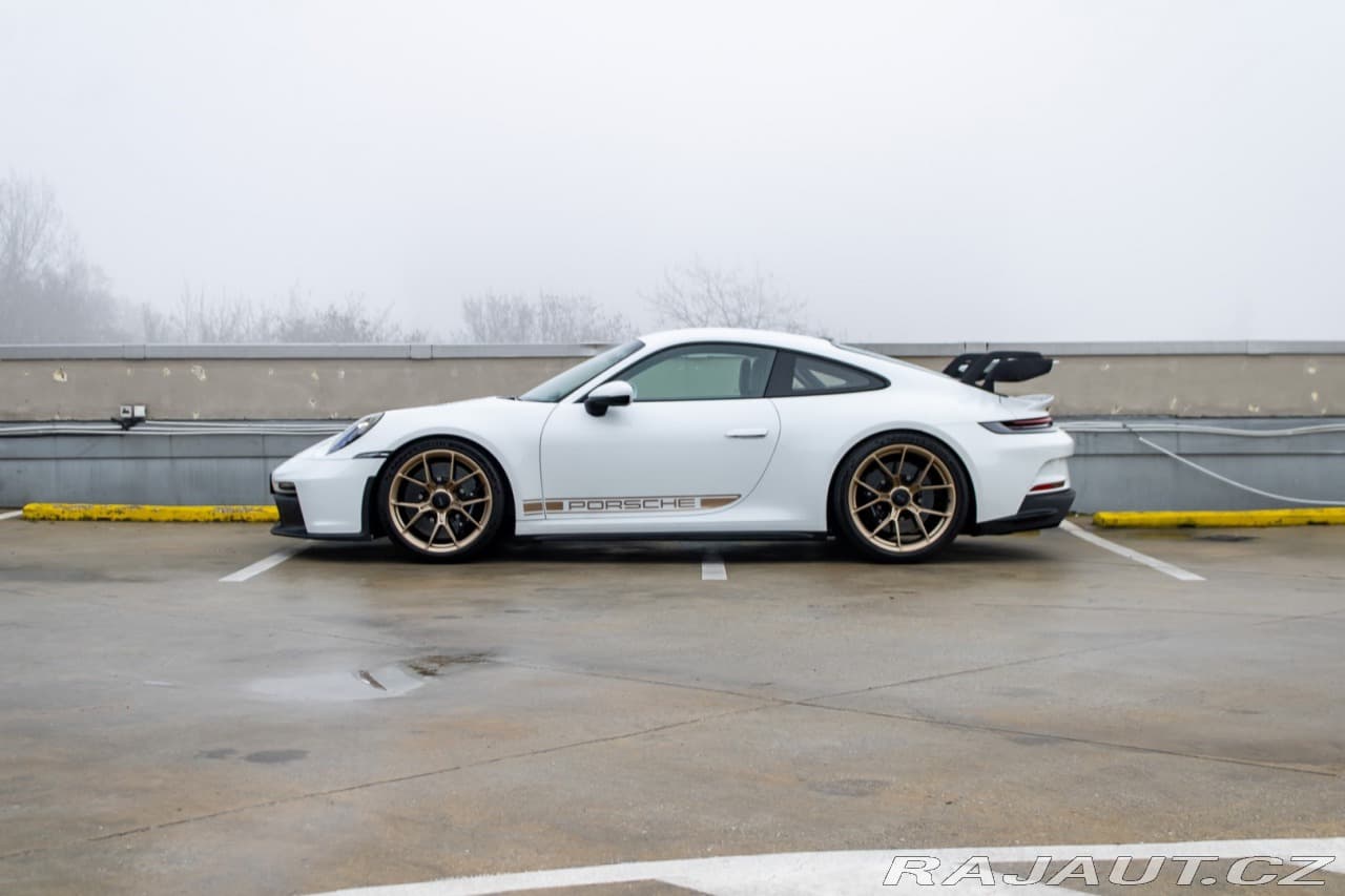 2024 Porsche 911 - 5