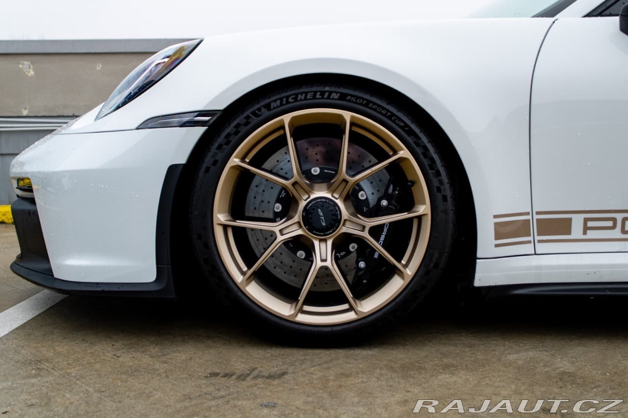 2024 Porsche 911 - 7