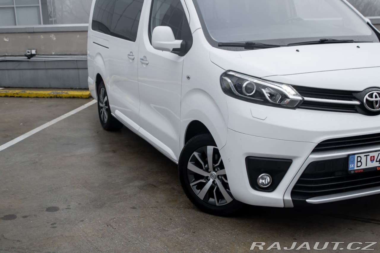 2020 Toyota Proace - 11
