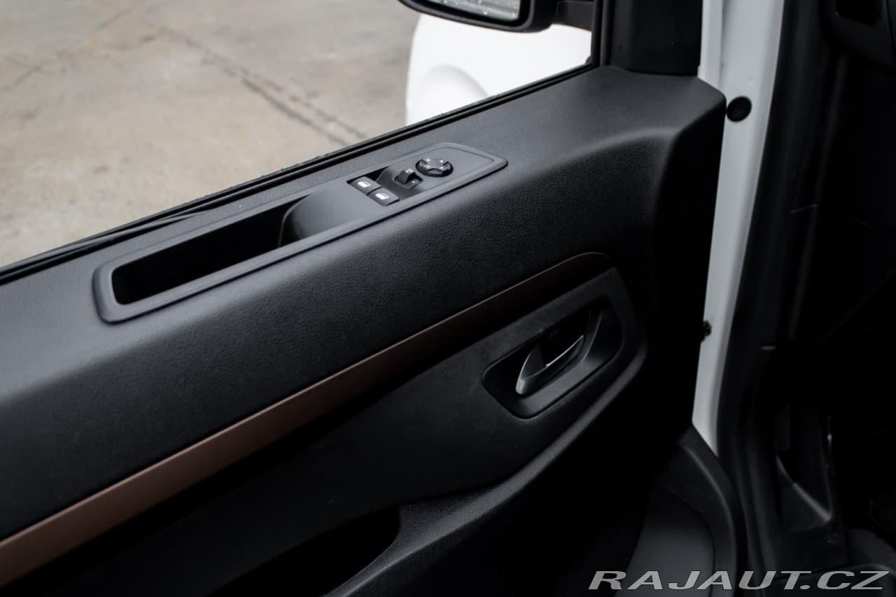 2020 Toyota Proace - 19