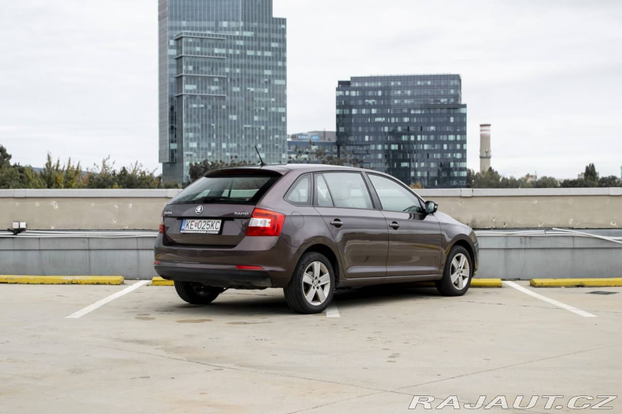 2016 Škoda Rapid - 9