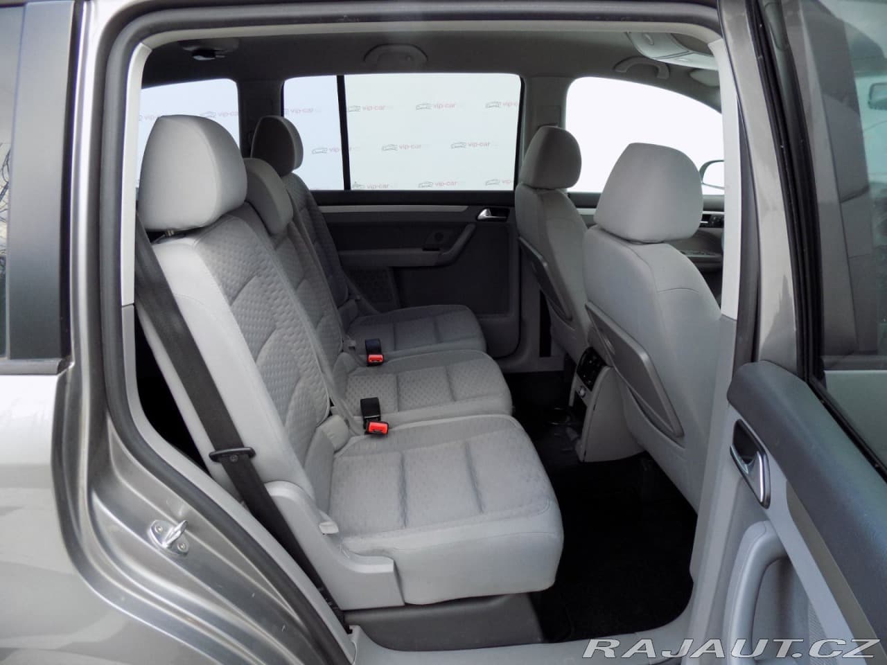 2008 Volkswagen Touran - 17