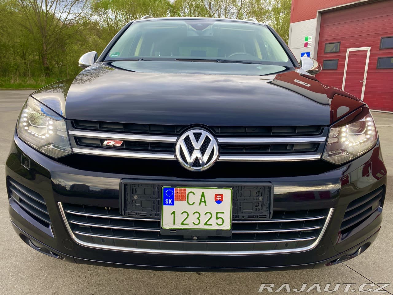 2013 Volkswagen Touareg - 3