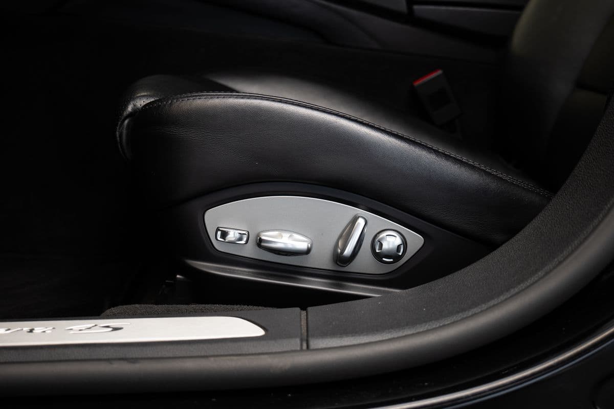 2011 Porsche Panamera - 9