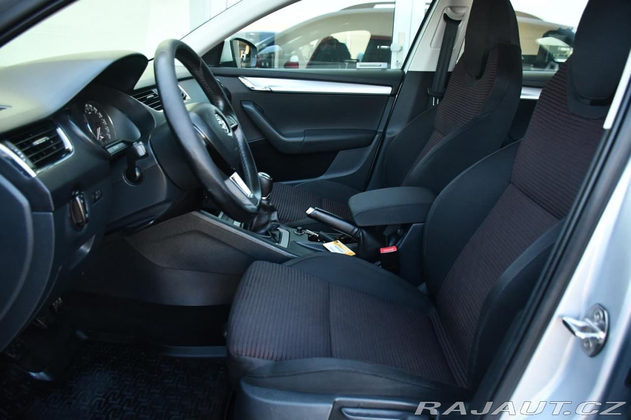 2013 Škoda Octavia - 13