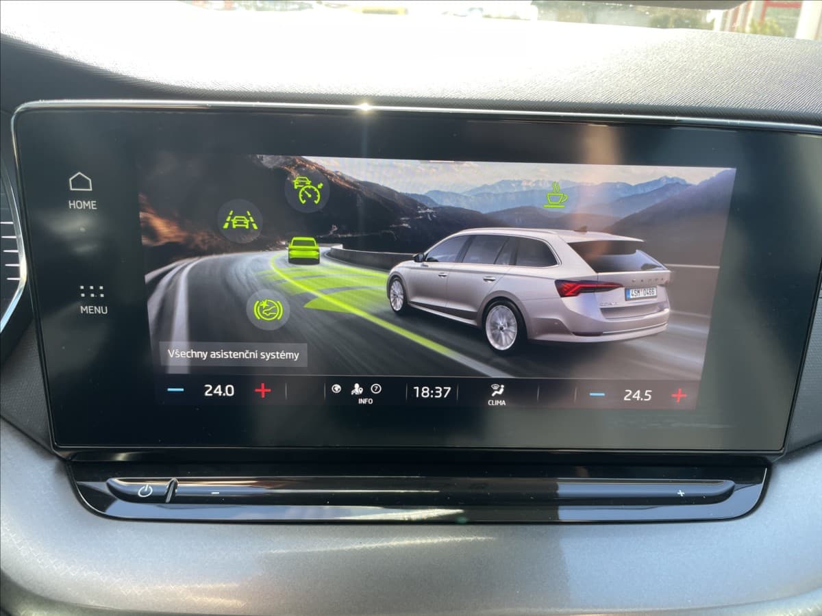 2023 Škoda Octavia - 19