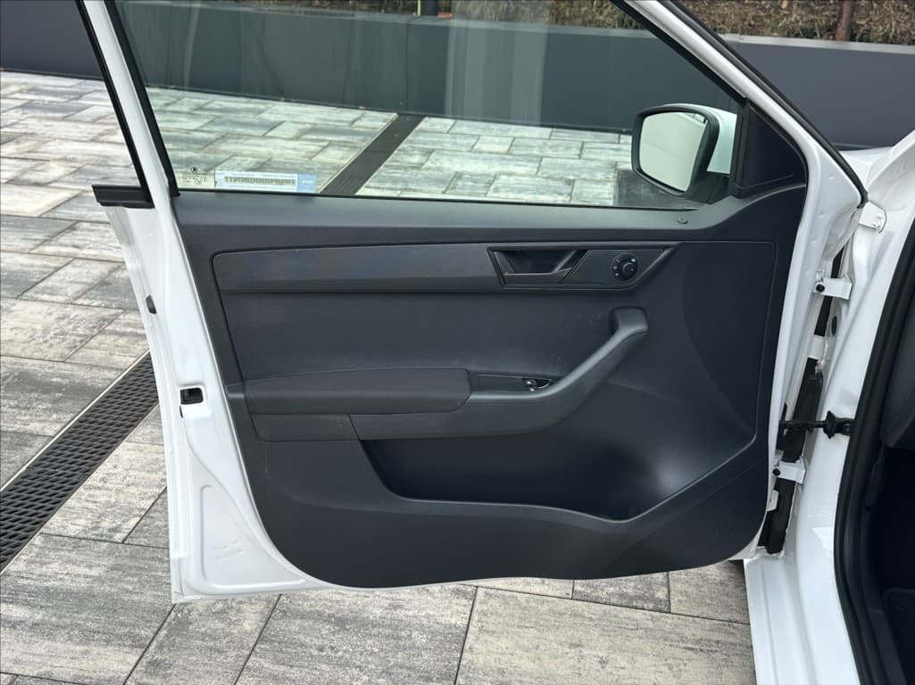 2021 Škoda Fabia - 12