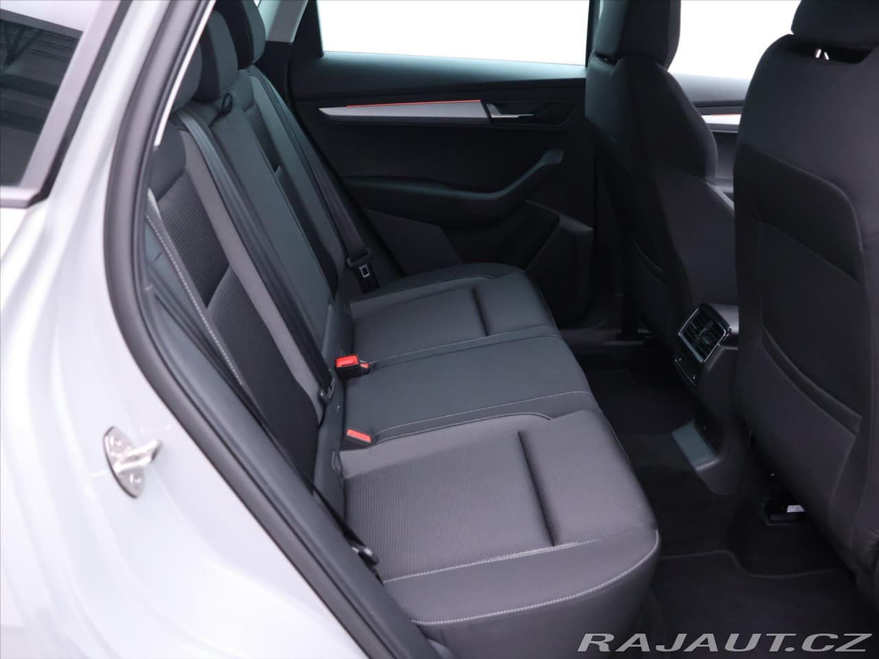 2022 Škoda Karoq - 13