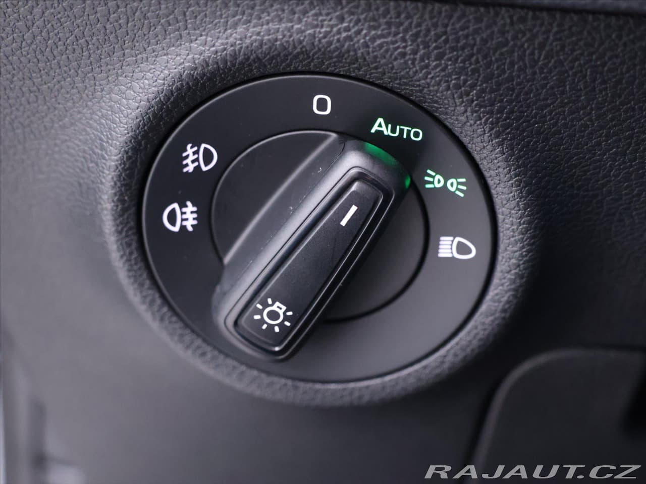 2022 Škoda Karoq - 15