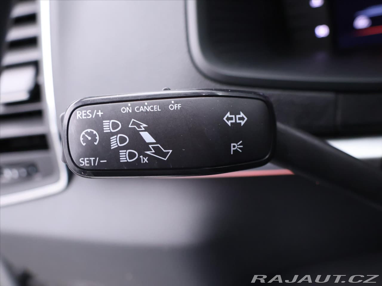 2022 Škoda Karoq - 18