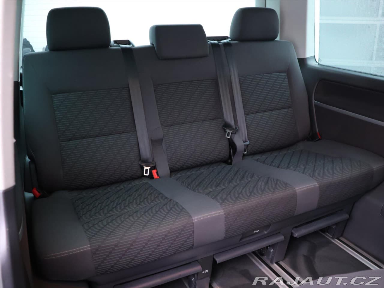 2012 Volkswagen Multivan - 14