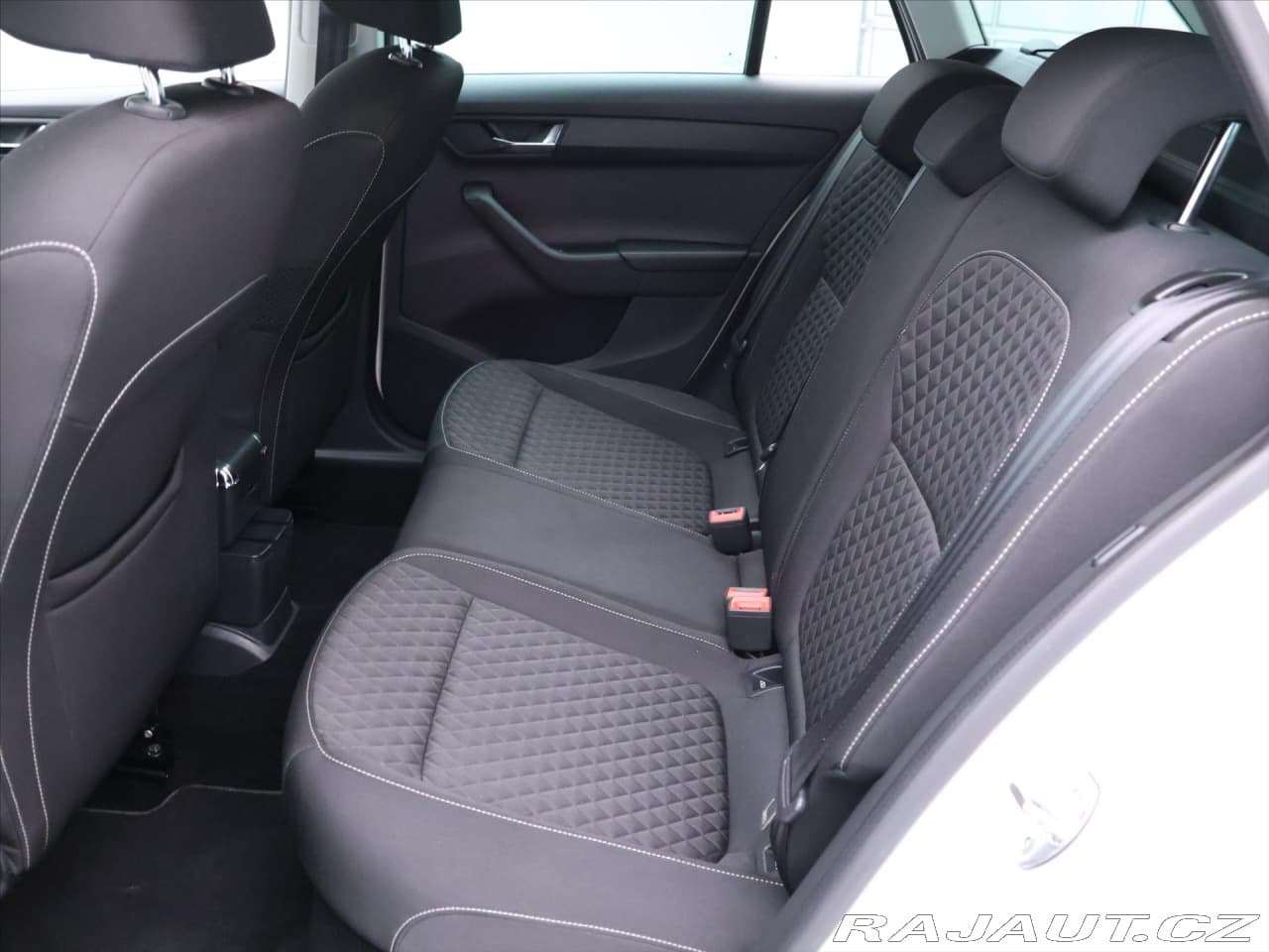 2015 Škoda Fabia - 11