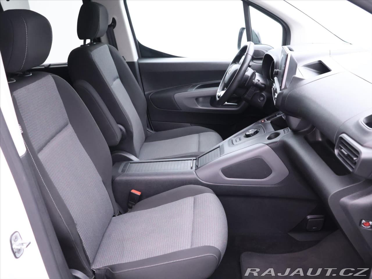 2022 Toyota Ostatní - 14