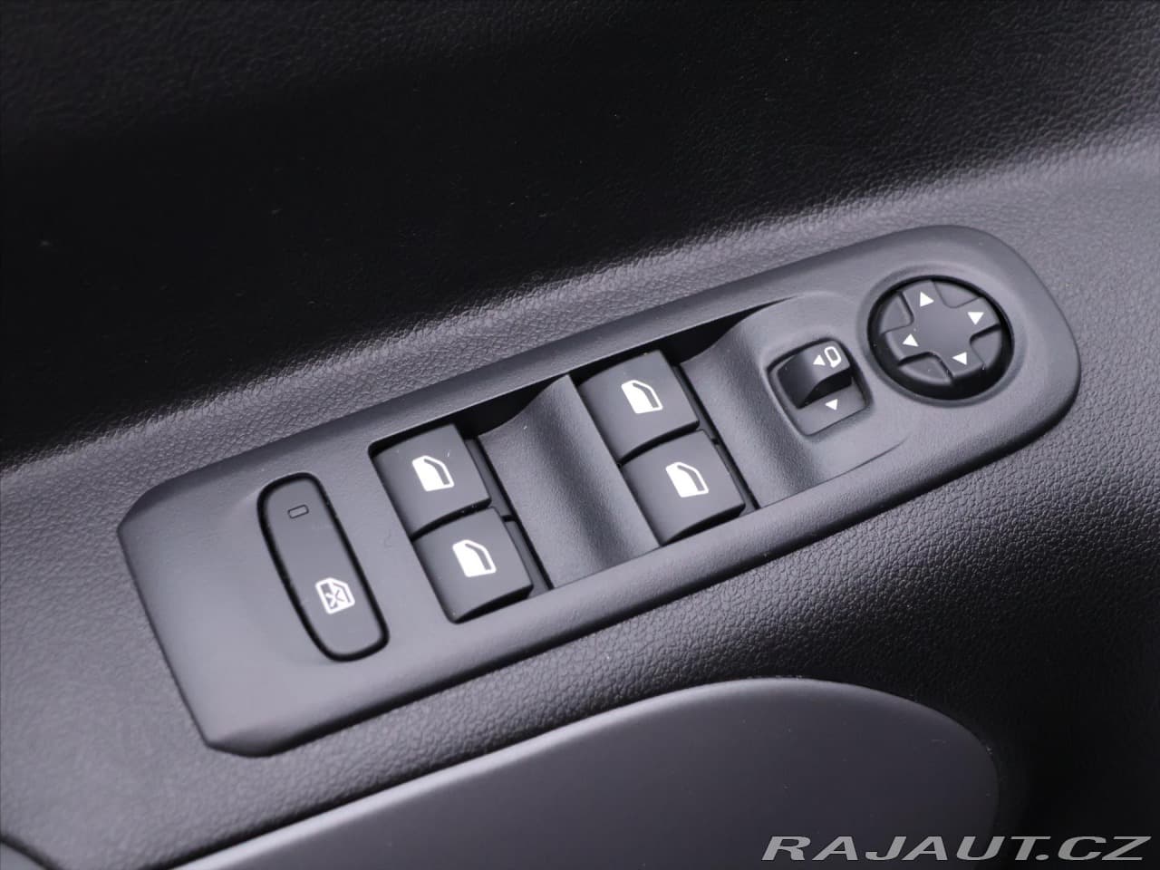 2022 Toyota Ostatní - 19