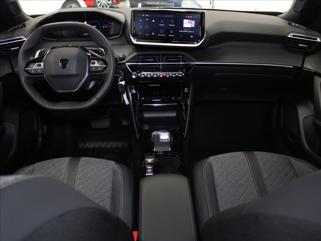 2024 Peugeot 2008 - 8