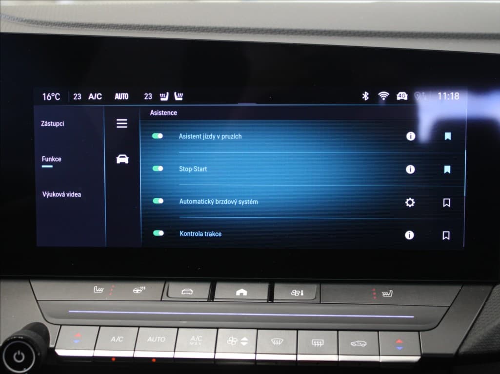 2025 Opel Astra - 12