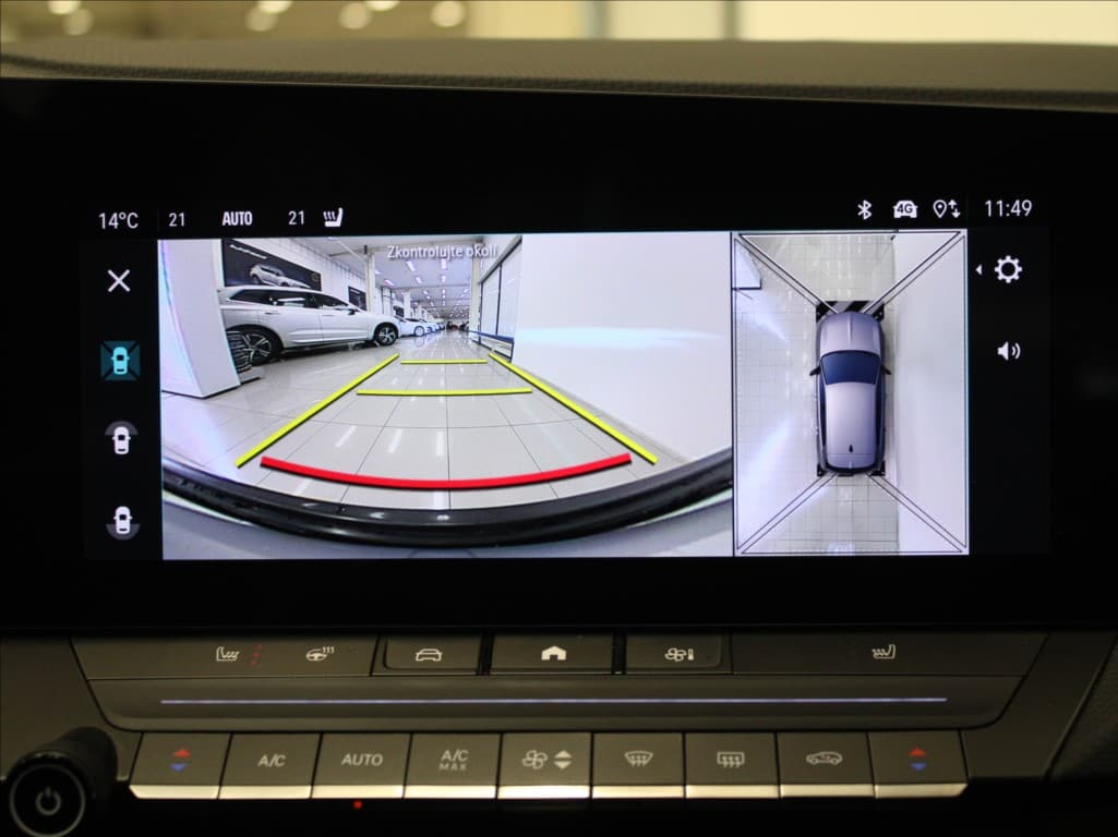 2025 Opel Astra - 10