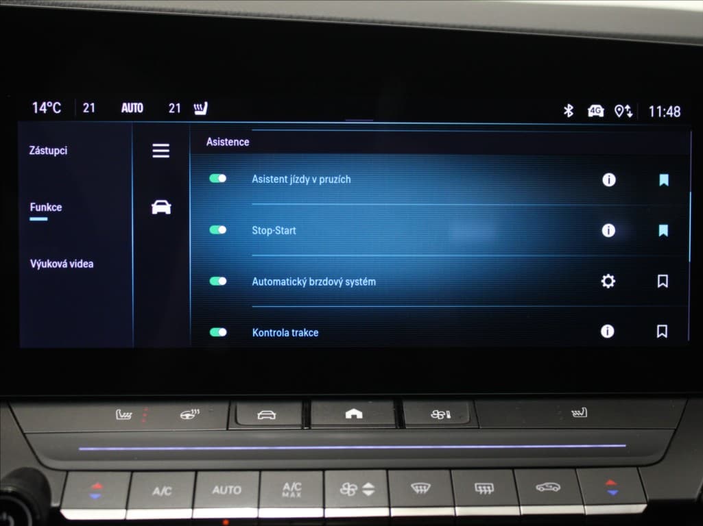 2025 Opel Astra - 12